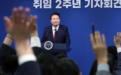 1년 9개월 만에 73분 회견…"저출생·민생에 매진"